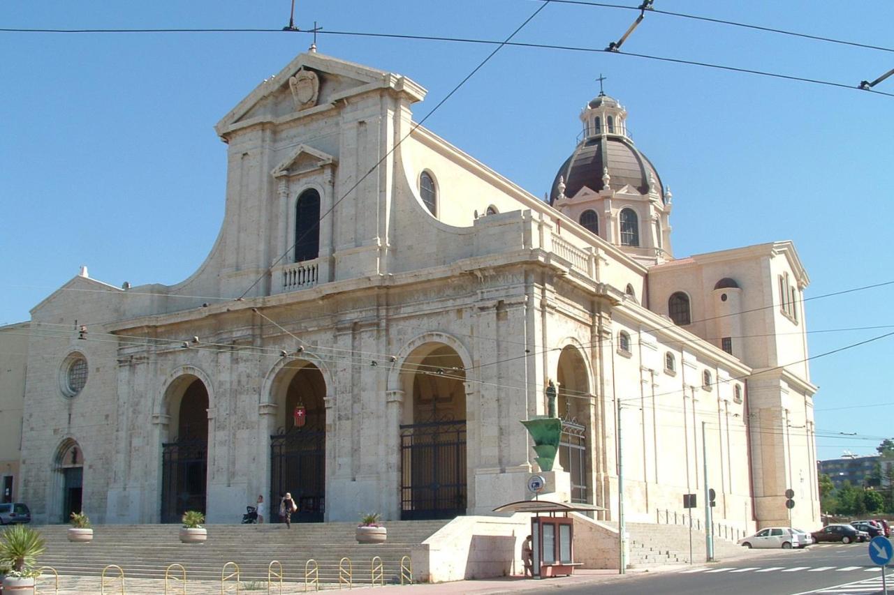 Sorores Bed&Breakfast Cagliari Kültér fotó
